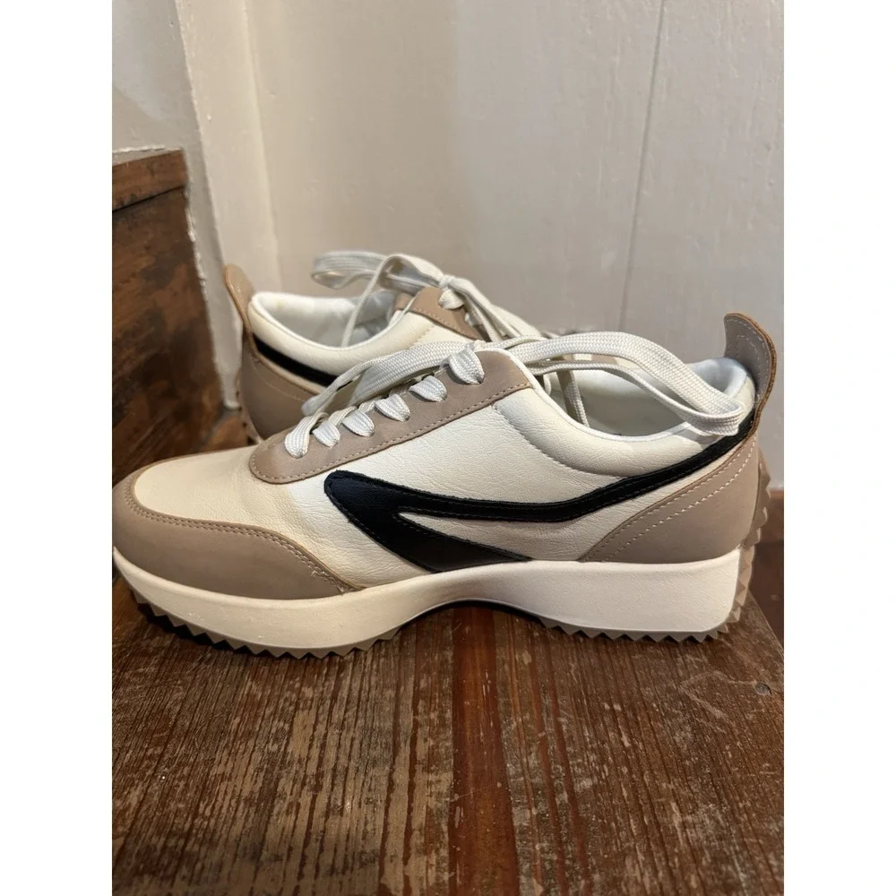 DV Dolce Vita Women's Sz 8.5 Bynx Platform Sneakers Neutral Chunky EUC